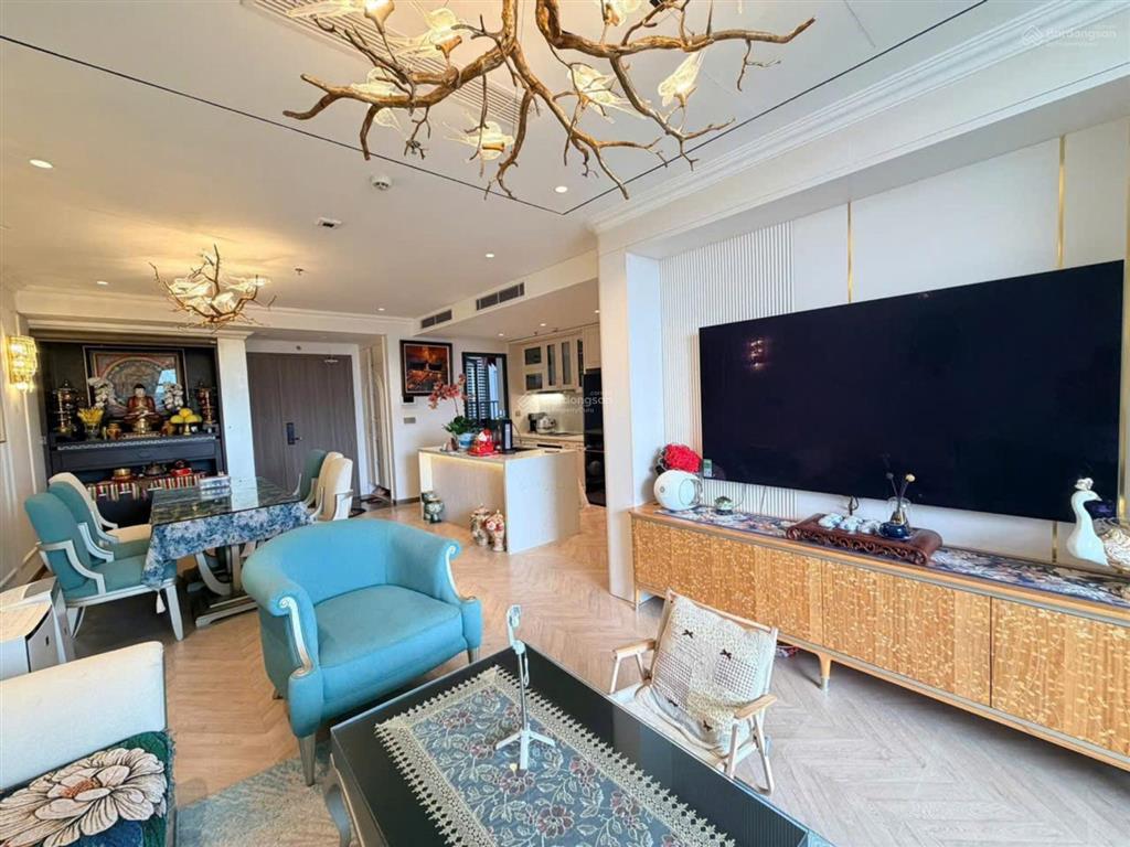Chính chủ bán gấp căn 3pn toà golden palace  lê văn lương, 150m2 nhà sửa đẹp. giá 13.4 tỷ