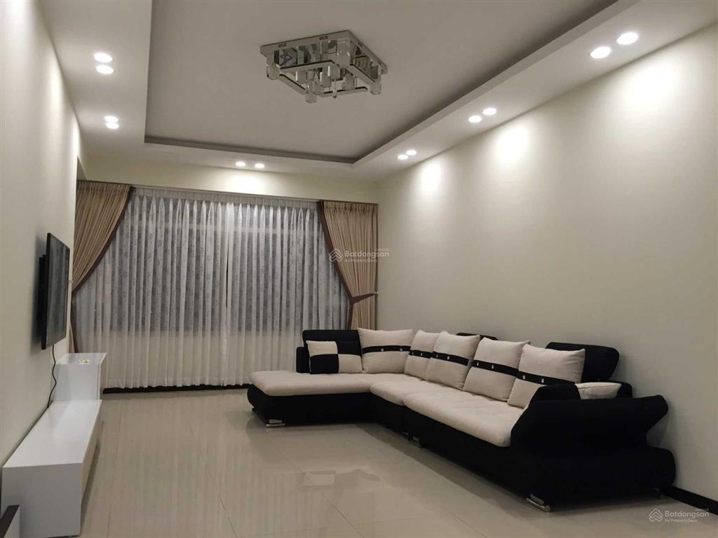 Cho thuê căn 3pn đầy đủ nội thất giá siêu tốt 28 triệu.  pkd xem nhà 0931 452 ***