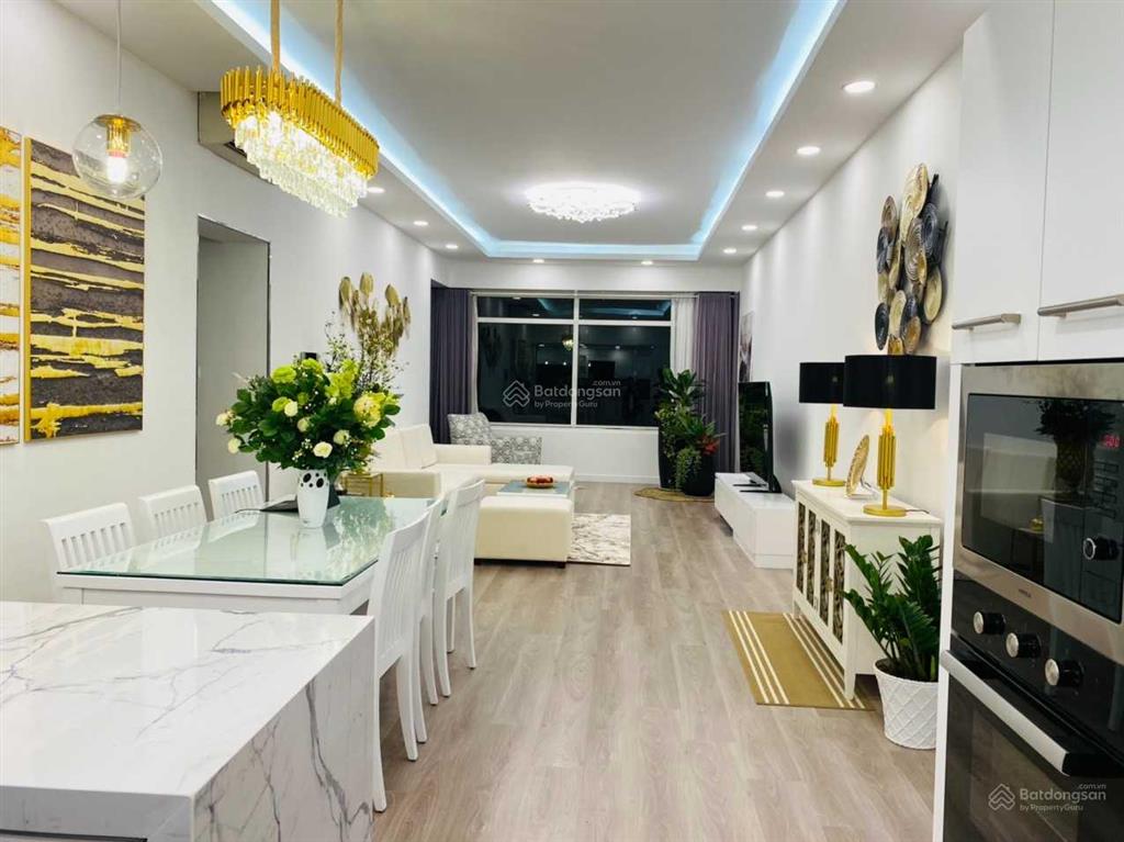 Cho thuê căn 3pn đầy đủ nội thất giá siêu tốt 28 triệu.  pkd xem nhà 0931 452 ***