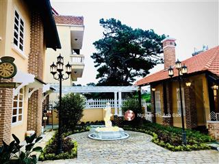 Bán biệt thự pháp cổ view thông vĩnh viễn tại phường xuân hương  đà lạt