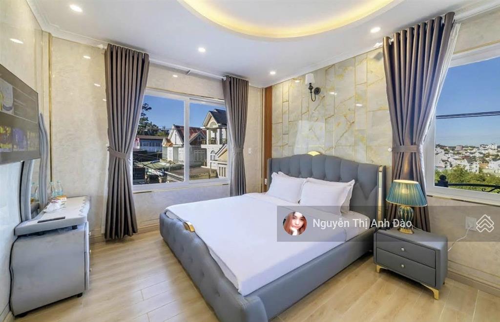Bán khách sạn đẹp đà lạt mặt tiền triệu việt vương