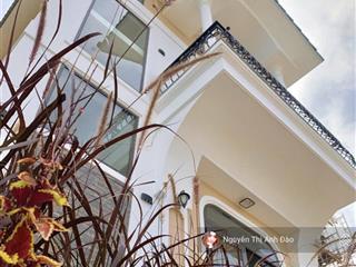 Bán villa trịnh hoài đức thuận tiện kinn doanh nghỉ dưỡng tại đà lạt