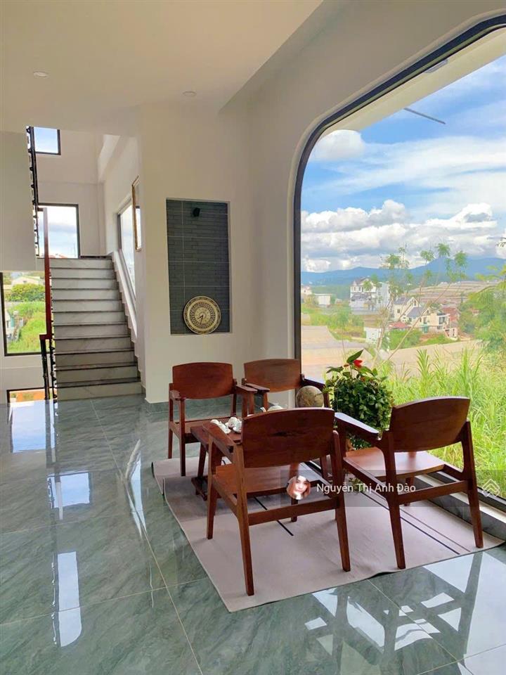 Bán villa trịnh hoài đức thuận tiện kinn doanh nghỉ dưỡng tại đà lạt