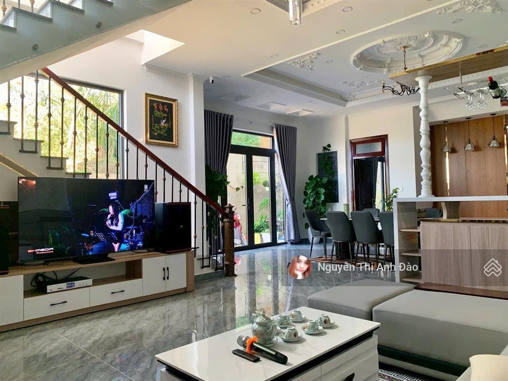 Bán villa trịnh hoài đức thuận tiện kinn doanh nghỉ dưỡng tại đà lạt