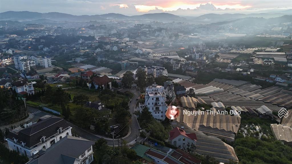 Bán đất mặt tiền đồi huy hoàng thuận tiện kinh doanh nhiều ngành nghề tại đà lạt