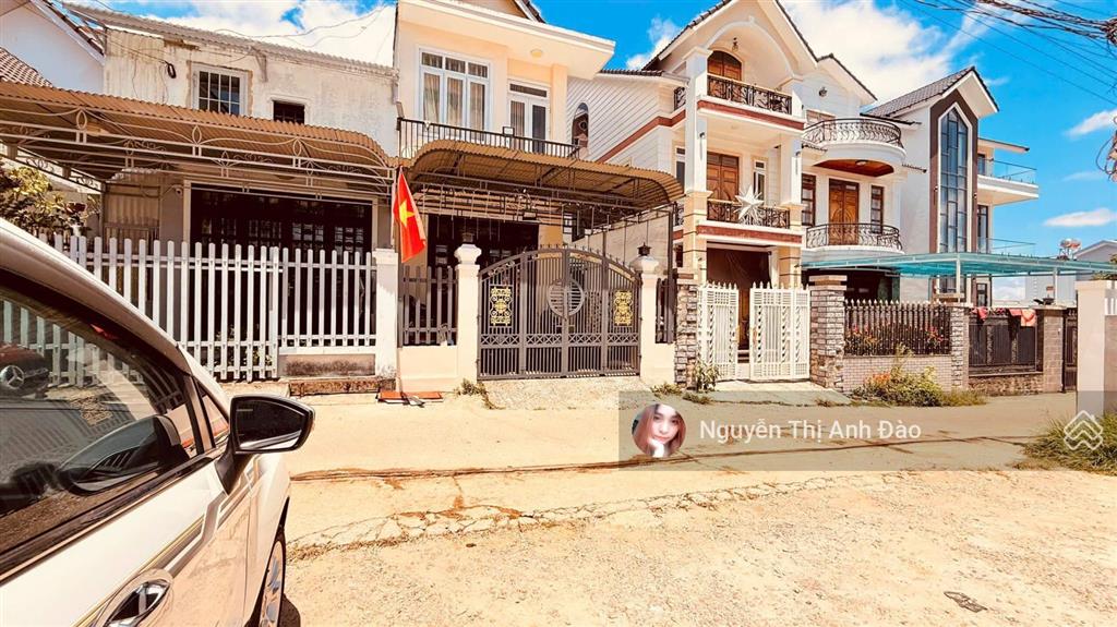 Hạ 4.5 tỷ từ 16.5 tỷ còn 11 tỷ thuận tiện kinh doanh nghỉ dưỡng tại phường lâm viên  đà lạt