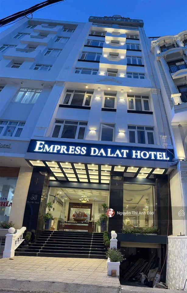 Bán khách sạn cực rộng đẹp trung tâm thành phố đà lạt