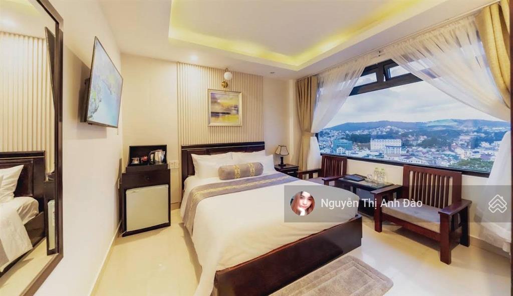 Bán khách sạn cực rộng đẹp trung tâm thành phố đà lạt