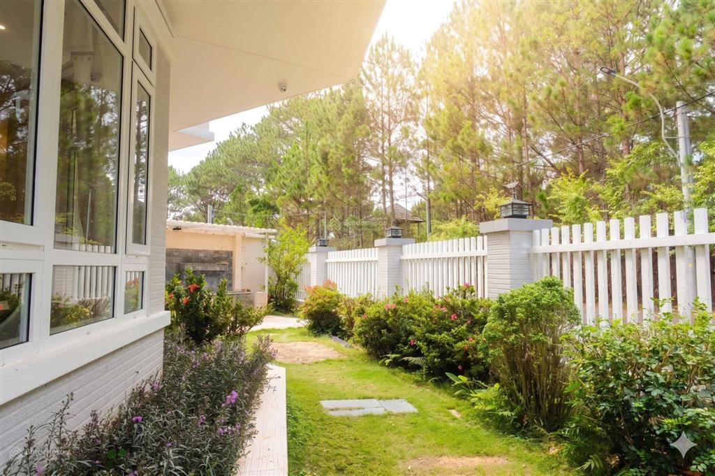 Bán biệt thự kqh an sơn phường xuân hương  đà lạt thuận tiện nghỉ dưỡng view thông vĩnh viễn.