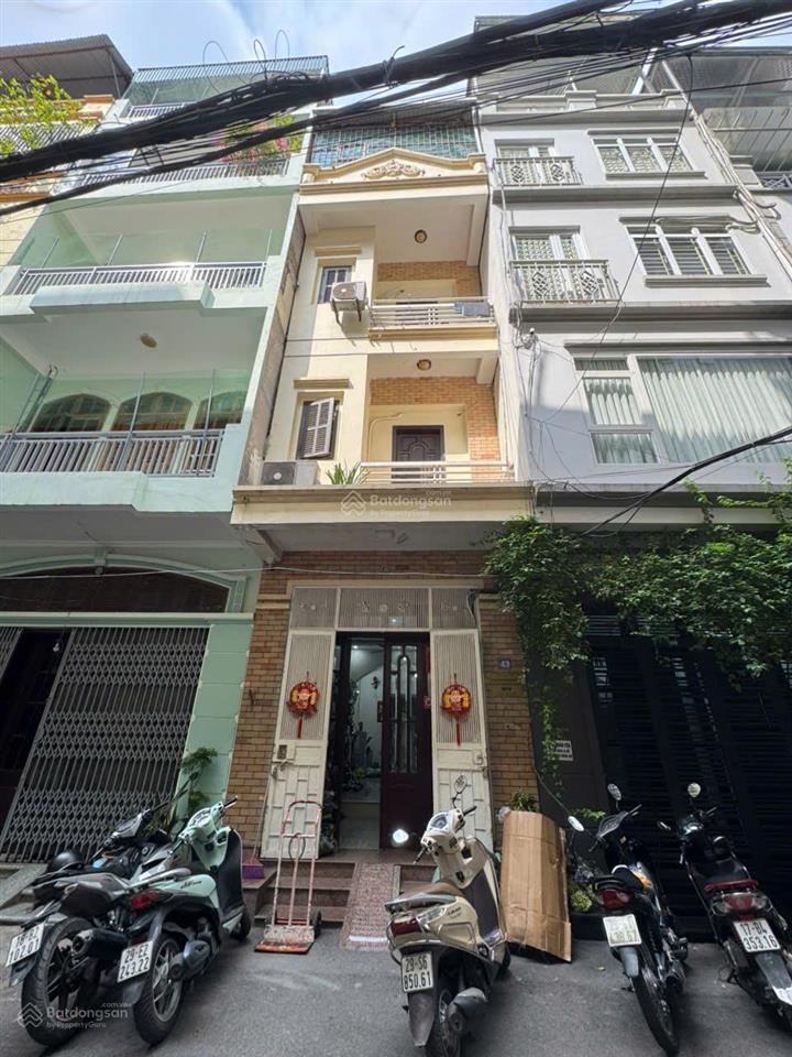 Cho thuê nhà riêng 4 tầng ngõ 140 phố nghĩa dũng, phúc xá, hồng hà, hà nội.