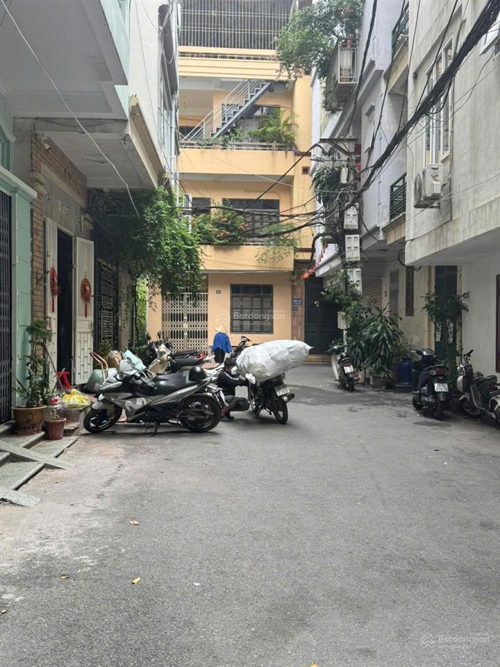 Cho thuê nhà riêng 4 tầng ngõ 140 phố nghĩa dũng, phúc xá, hồng hà, hà nội.