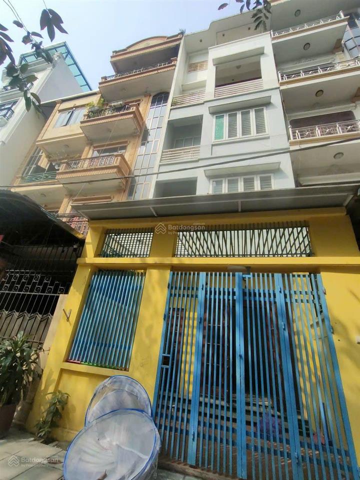Bán siêu phẩm phân lô nghĩa đô, đối diện cổng fpt school 2 ôtô tránh vỉa hè dừng đỗ, dt 83m 5t mt5m