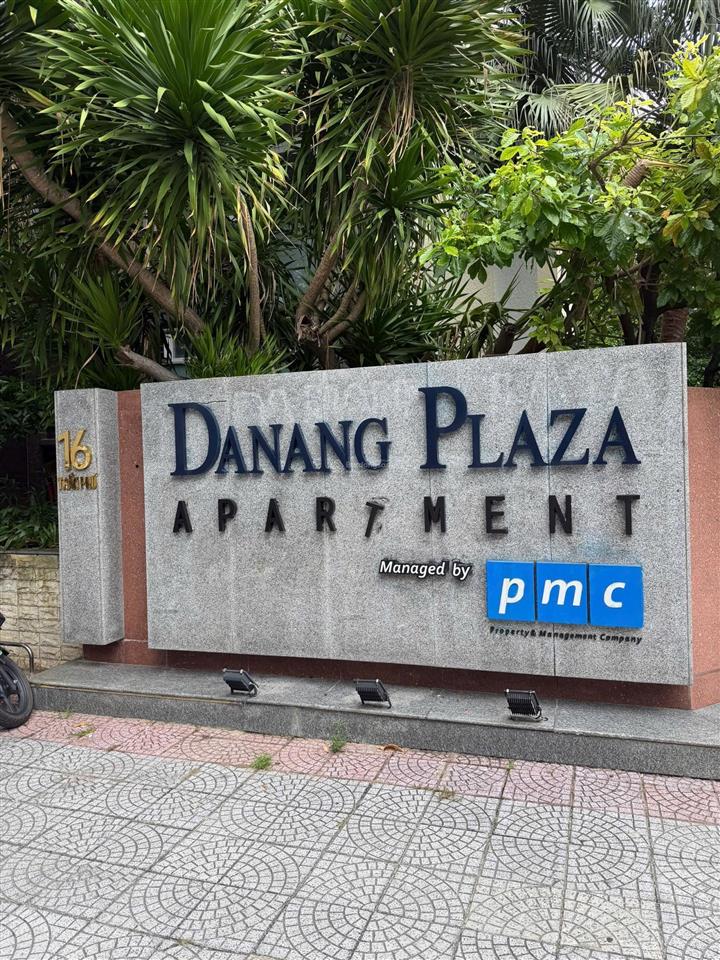 Cho thuê căn hộ 2 phòng ngủ view sông hàn 130m2 đà nẵng plaza giá 25 triệu/tháng