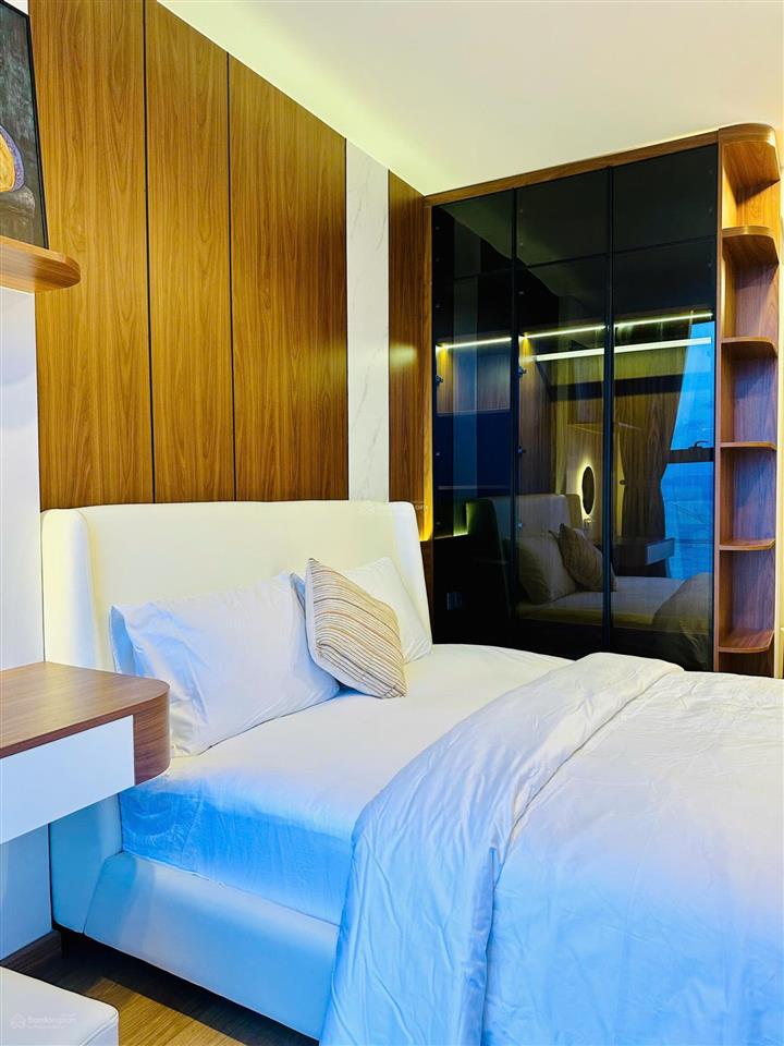 Cho thuê căn hộ 1 phòng ngủ sam 51m2 view sông hàn cực đẹp, sẵn nội thất, vào ở ngay