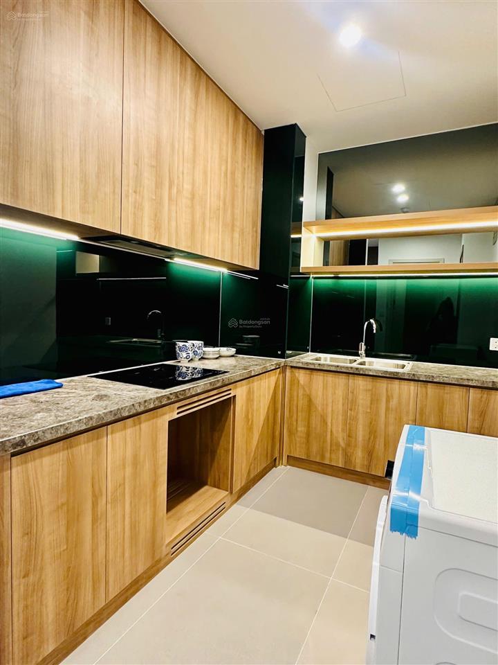 Cho thuê căn hộ 1 phòng ngủ sam 51m2 view sông hàn cực đẹp, sẵn nội thất, vào ở ngay