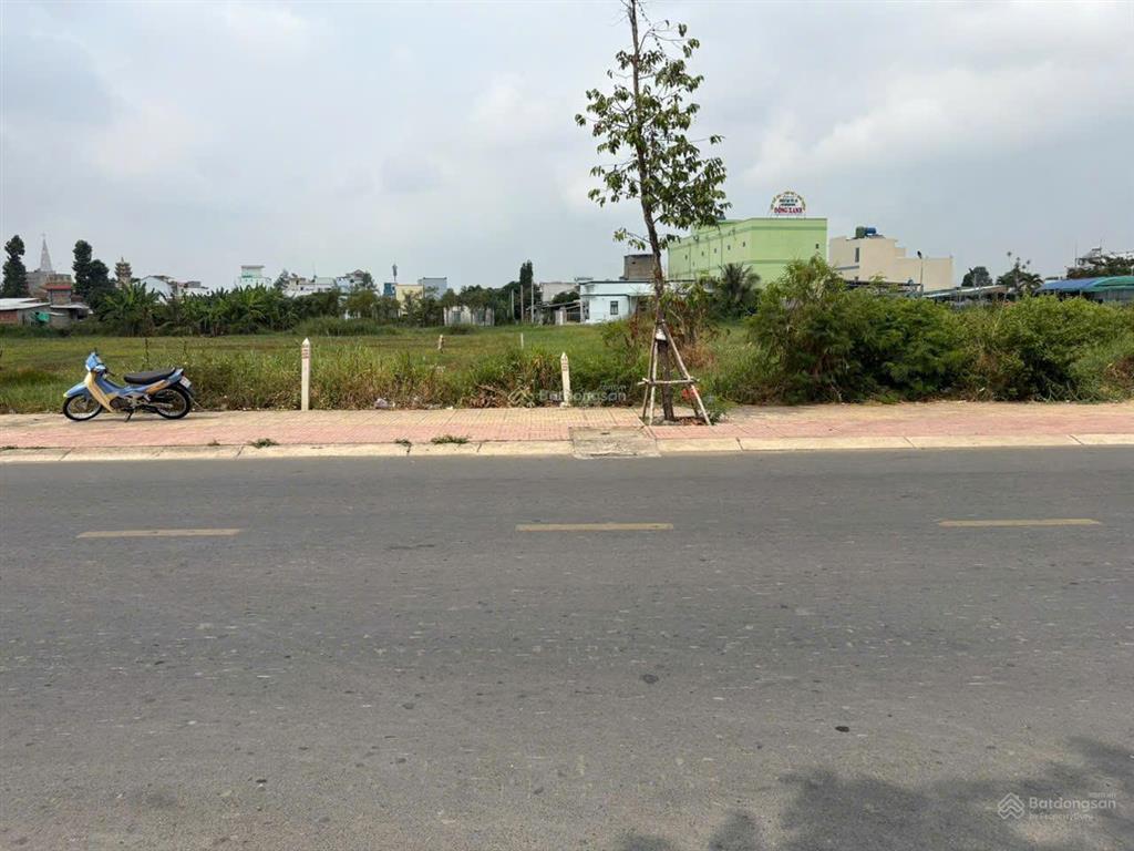 Chính chủ bán đất đường nguyễn văn côn, khu phố 1, phường 3, tp gò công, tiền giang. shr