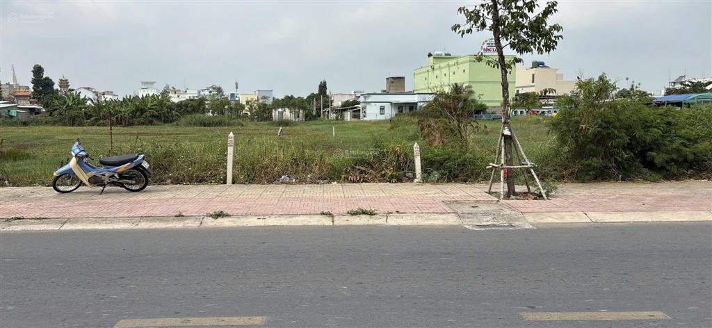 Chính chủ bán đất đường nguyễn văn côn, khu phố 1, phường 3, tp gò công, tiền giang. shr