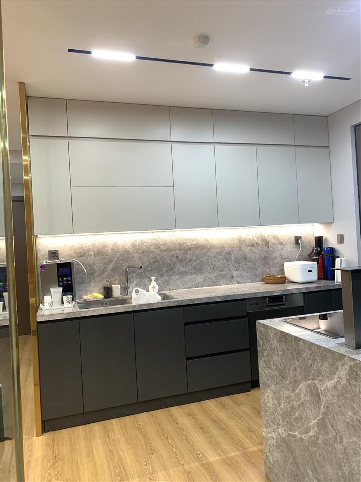 Tôi chính chủ cần cho thuê căn hộ 72m2 2 phòng ngủ chung cư the charm an hưng giá 10tr/ tháng