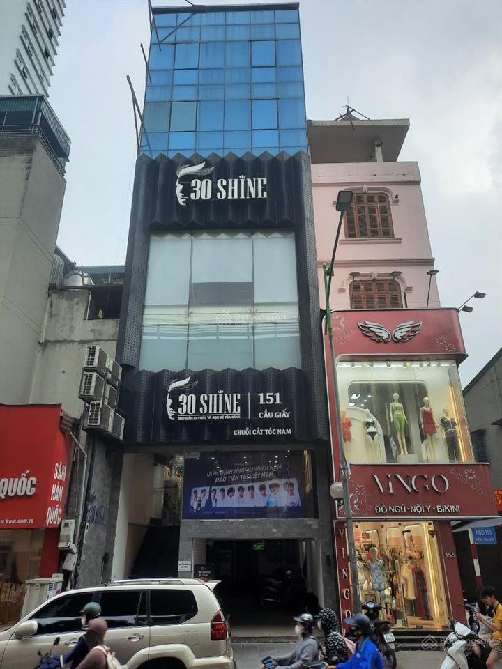 Cho thuê nhà mặt phố 151 + 153 cầu giấy
