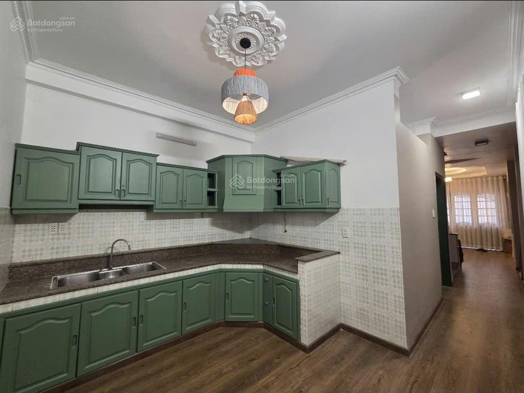 Chính chủ bán nhà hxh lê văn sỹ, p.14, quận 3, 3 tầng, 56,5m², giá 13,2 tỷ