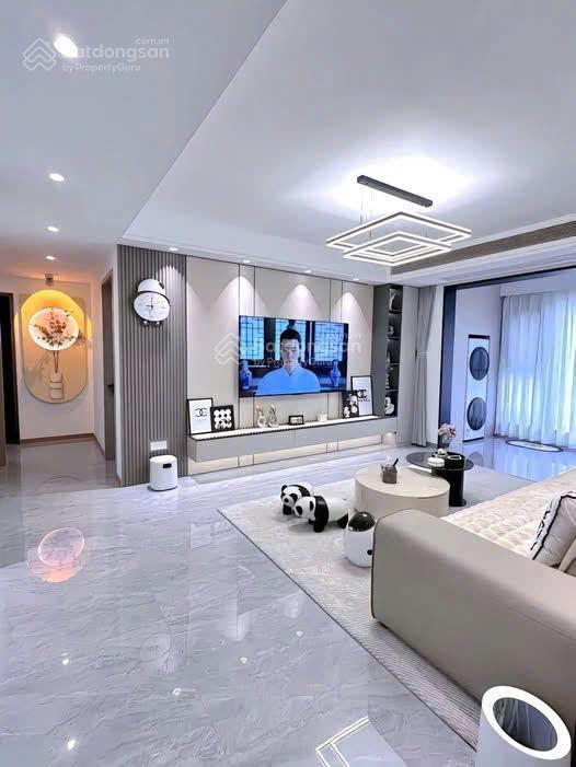 Tôi chính chủ bán gấp căn 122m hoặc căn 76.5m chung cư yên hòa parkview, giá 7.85 tỷ. 0979 069 ***