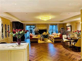 Tôi chính chủ cần bán gấp căn góc 143.5m, 3 ngủ view hồ chung cư thăng long no1, giá 11.9 tỷ