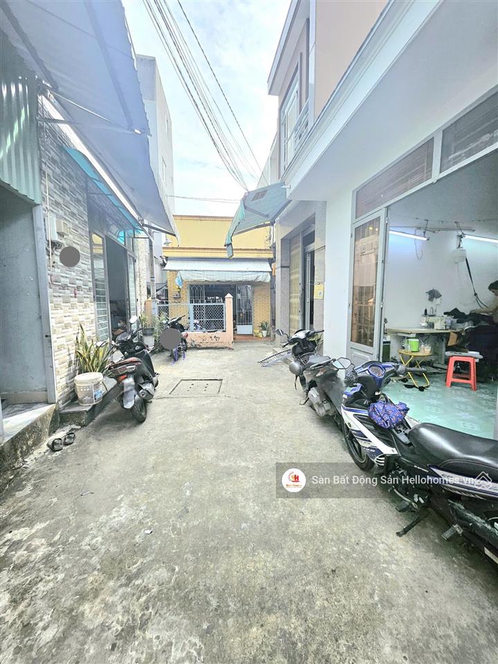 Nhà đường phan văn hớn quận 12, hẻm xe hơi, sổ hồng 45m2 giá nhỉnh 3tỷ