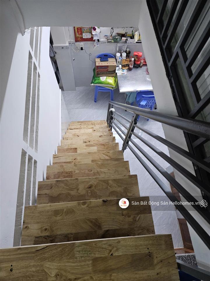 Nhà 2 tầng  hẻm ô tô  nguyễn văn quá, quận 12  sổ hồng riêng 4x9  giá nhỉnh 3 tỷ