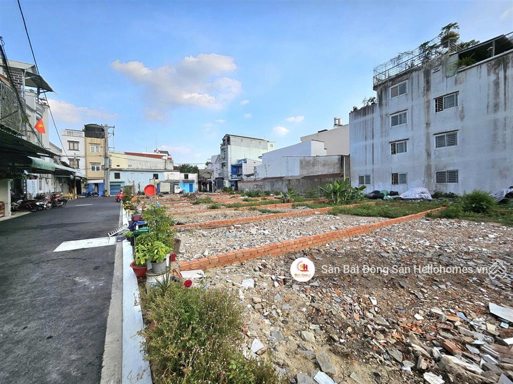 Bán đất  đường phan văn hớn, quận 12  sổ riêng 4x17m  hẻm ô tô  giá nhỉnh 4 tỷ