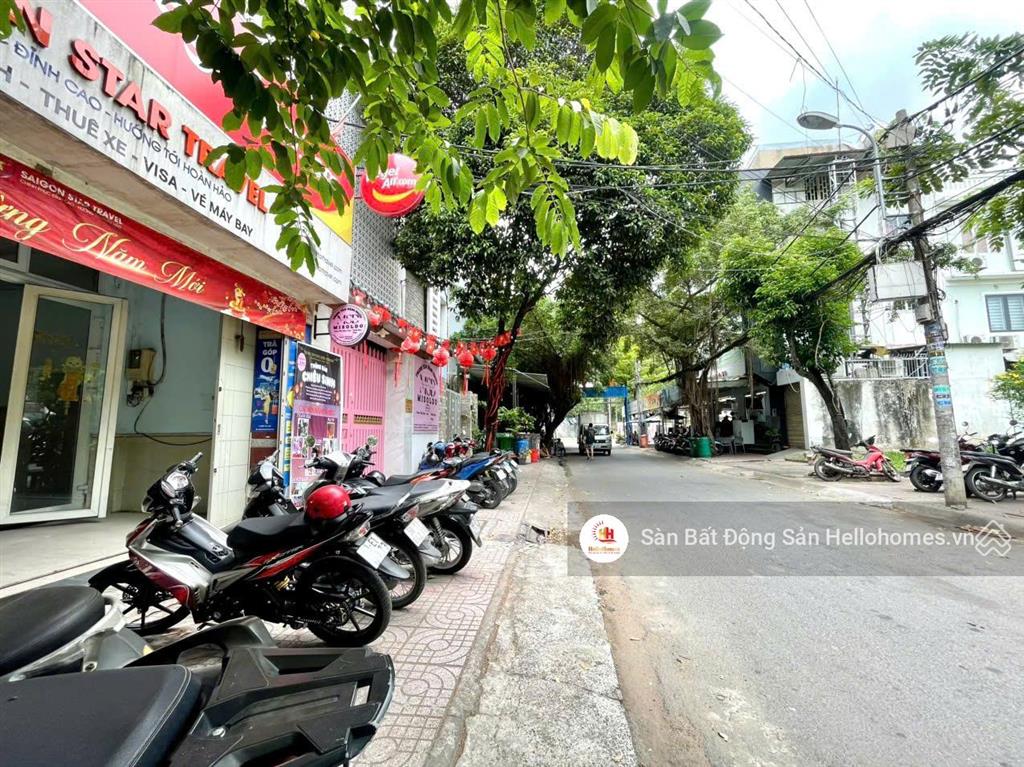 Nhà đúc 4 tầng  đường 10m  ngay chợ tân chánh hiệp, quận 12  sổ riêng 6x20m  giá nhỉnh 11 tỷ