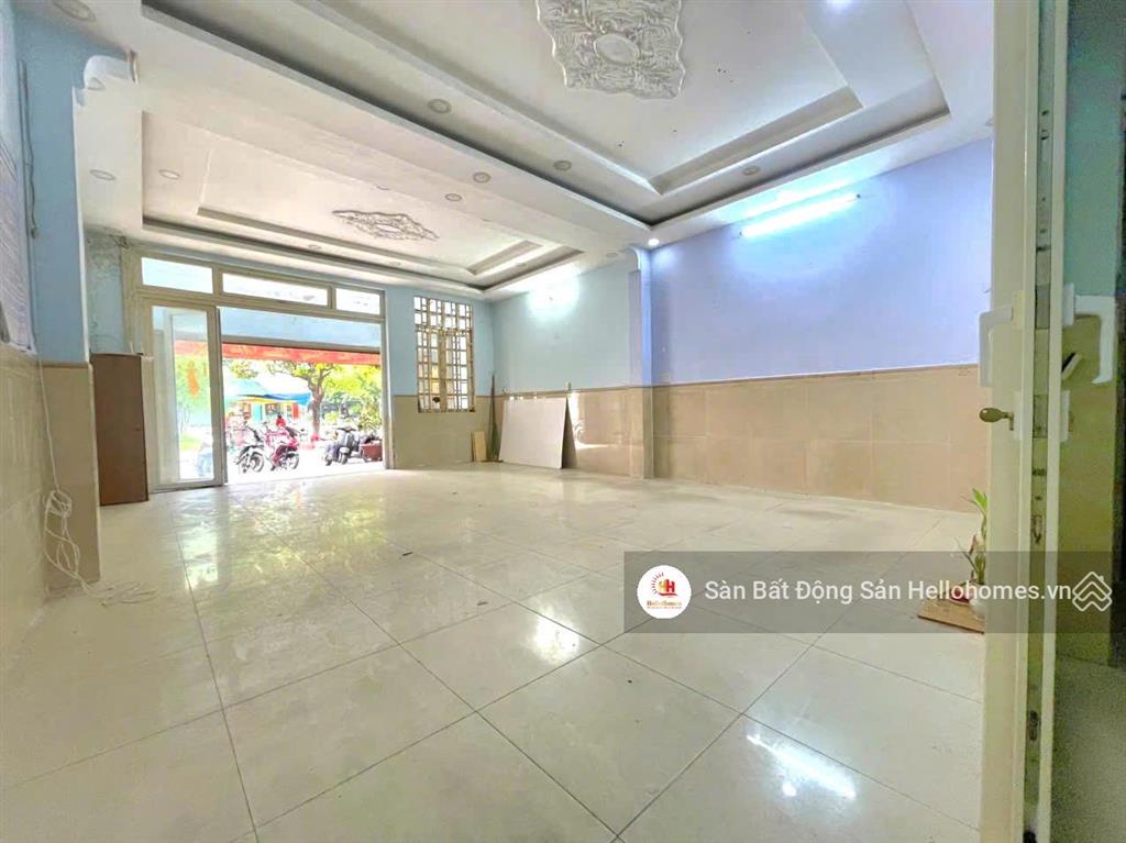 Nhà đúc 4 tầng  đường 10m  ngay chợ tân chánh hiệp, quận 12  sổ riêng 6x20m  giá nhỉnh 11 tỷ