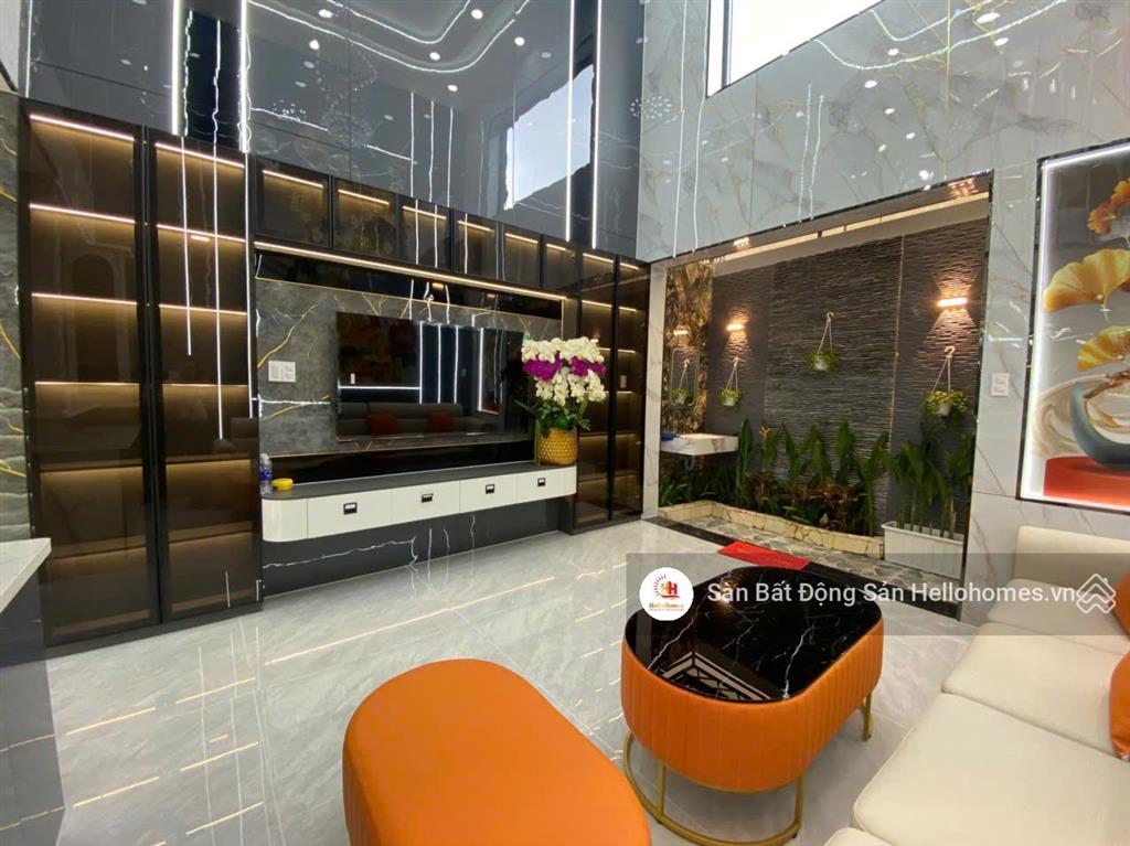 Bán nhà cao cấp khu dân cư an sương, quận 12, 4x13m, 5 tầng, full nội thất cao cấp, nhỉnh 8 tỷ