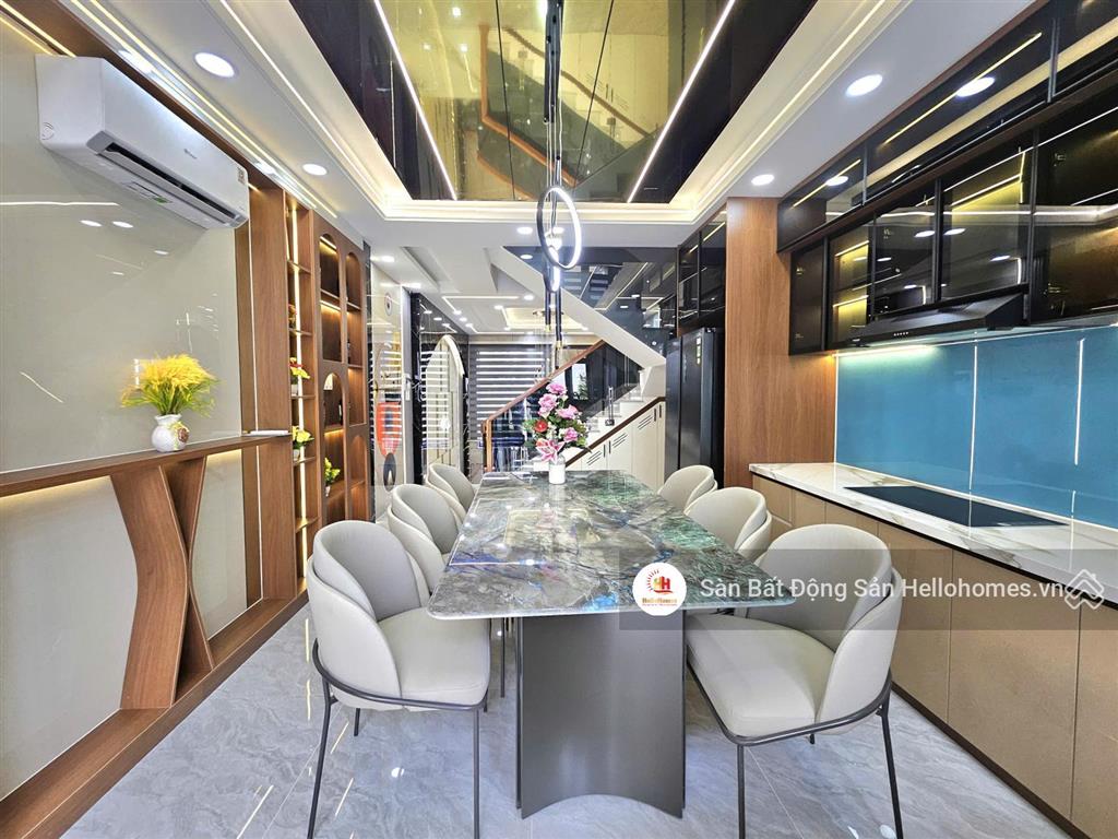 Nhà 5 tầng khu đồng bộ full nội thất  hẻm xe hơi tân thới nhất 05, quận 12, 4x13m, giá 7,3 tỷ