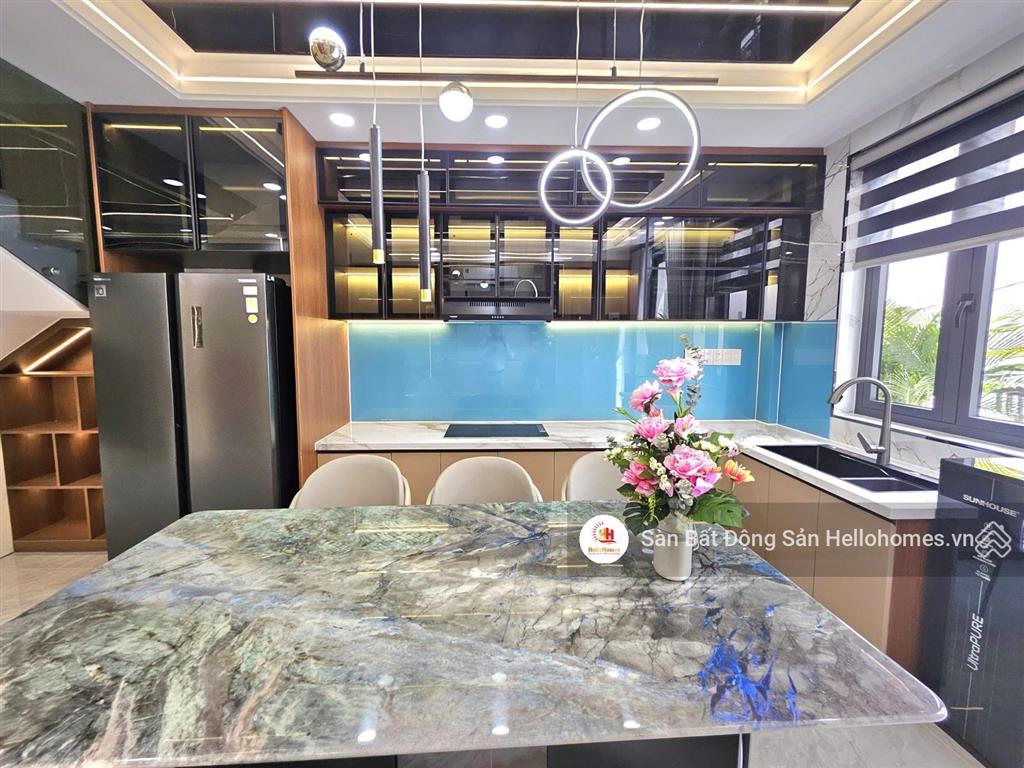 Nhà 5 tầng khu đồng bộ full nội thất  hẻm xe hơi tân thới nhất 05, quận 12, 4x13m, giá 7,3 tỷ