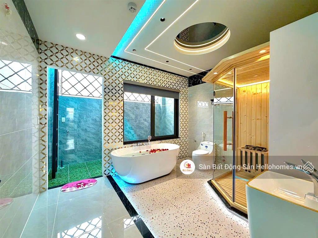 Nhà phố cao cấp quận 12 giáp gò vấp  đúc 5 tầng  full nội thất xịn  hẻm ô tô 7m  nhỉnh 8 tỷ