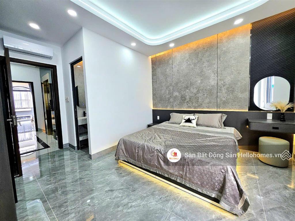 Nhà phố luxury 5 tầng  nguyễn văn quá, quận 12  full nội thất thang máy  chỉ 10.5 tỷ
