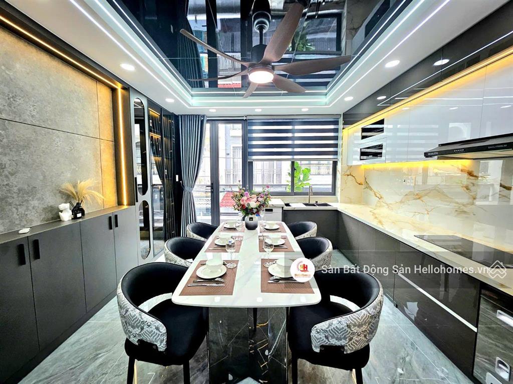 Nhà phố luxury 5 tầng  nguyễn văn quá, quận 12  full nội thất thang máy  chỉ 10.5 tỷ