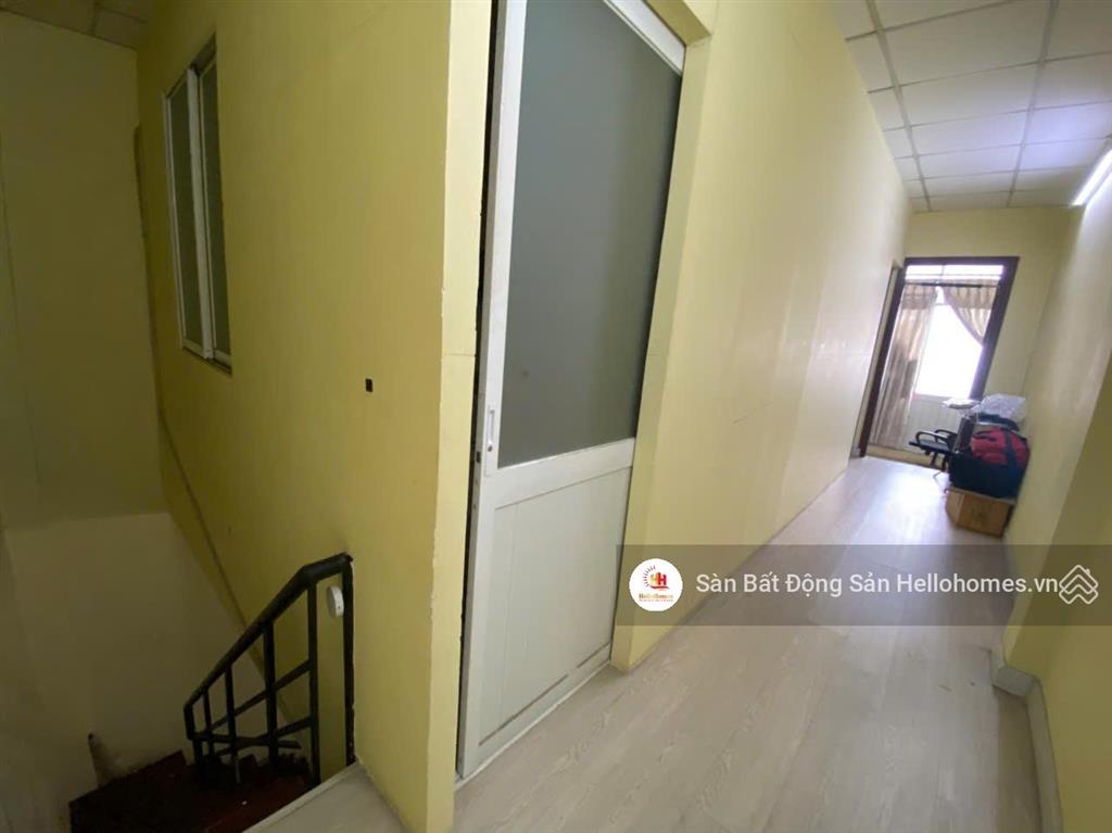 Bán gấp căn nhà sổ riêng 4.8m x 10m  nguyễn văn quá  quận 12  giá chỉ 4.35 tỷ