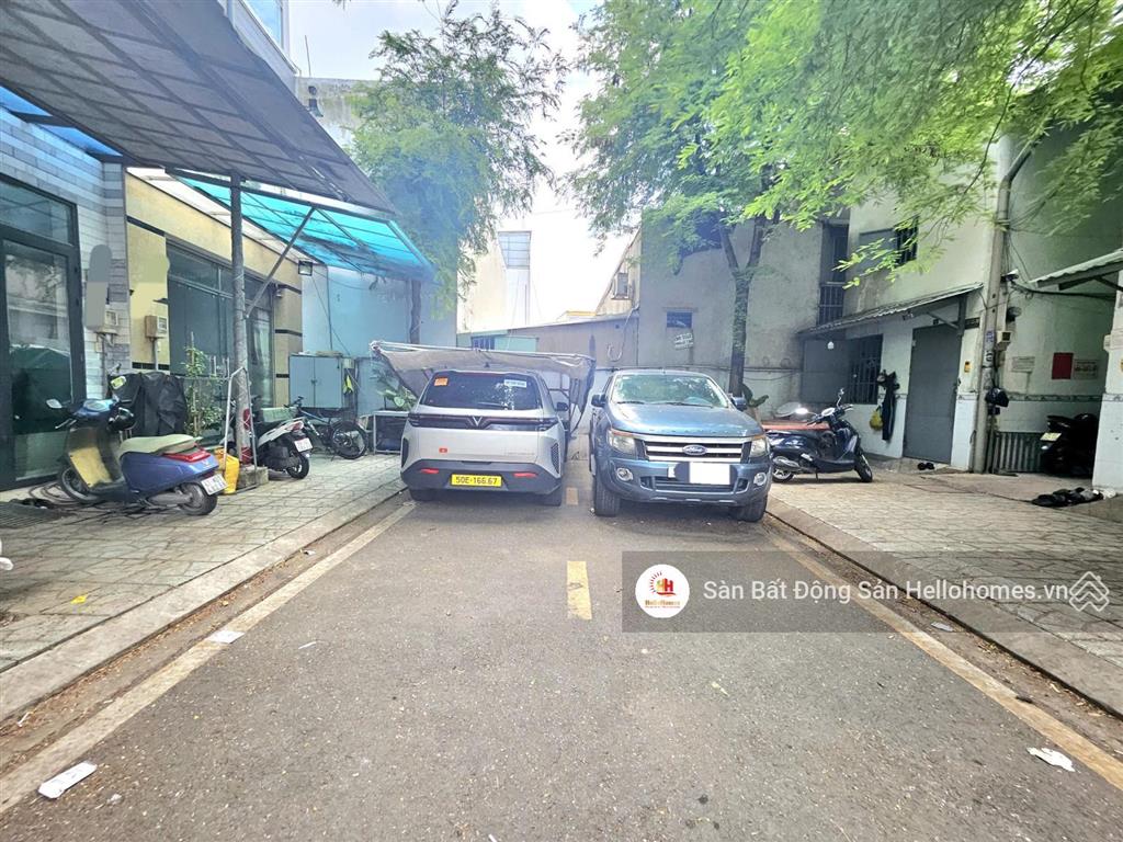 Bán nhà nguyễn văn quá quận 12  04 tầng  hẻm nhựa 10m  gara ô tô  giá 6,2 tỷ