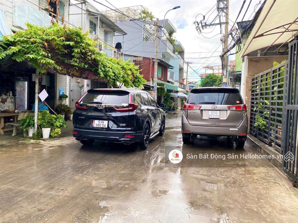 Cho thuê nhà xưởng diện tích 300m2 đường xe tải nguyễn văn quá, quận 12, 23tr/th
