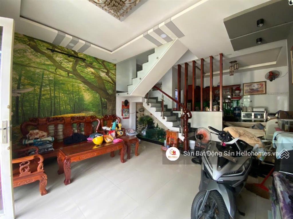 Nhà 3 tầng  hẻm ô tô  sổ riêng nguyễn văn quá q12  giá chỉ 4 tỷ 980