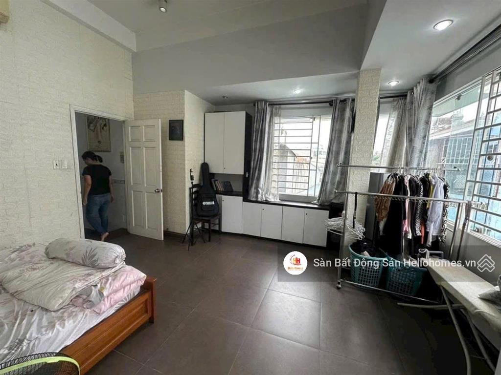 Bán nhà 02 tầng nguyễn văn quá quận 12  sổ riêng 6,5x13m tặng luôn nội thất  chỉ 5,2 tỷ