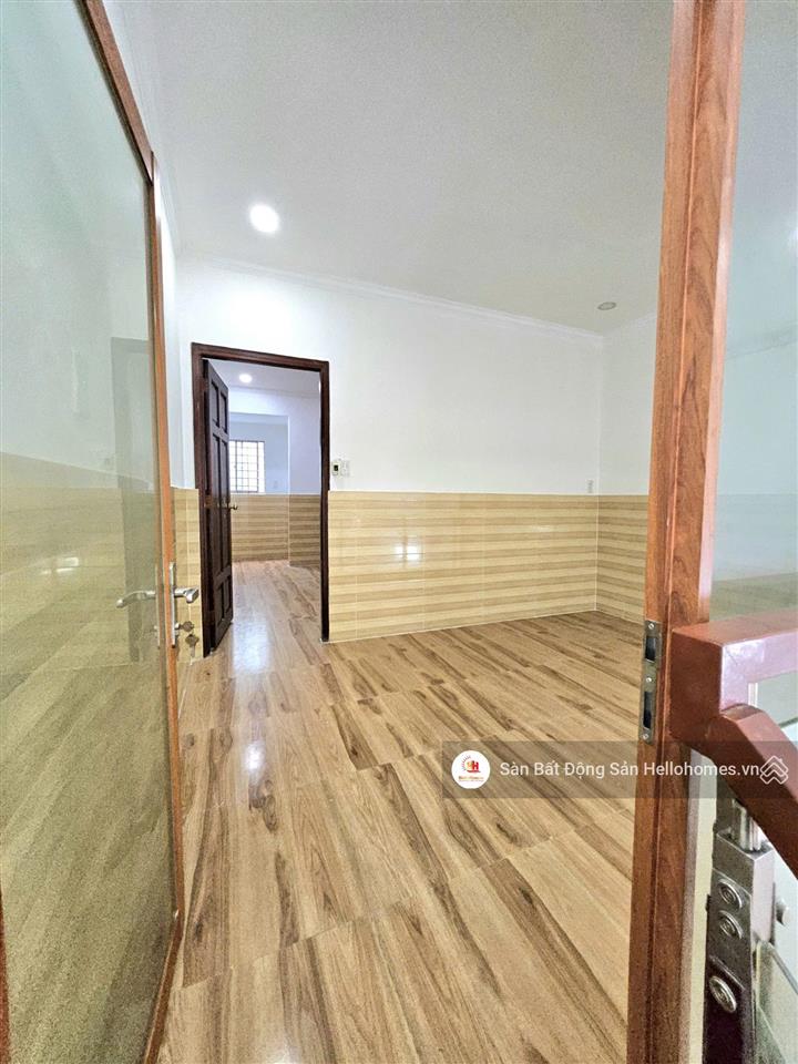 Bán nhà phan văn hớn, quận 12  sổ riêng 4x15m  tặng full nội thất  giá chỉ 3,5 tỷ