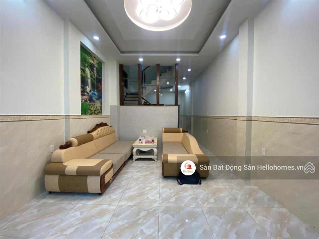 Nguyễn văn quá quận 12  nhà 4 tầng chỉ 5,8 tỷ  ô tô tới cửa  giáp gò vấp