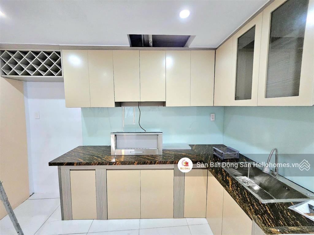 Bán nhà trường chinh quận 12  nhà đẹp full nội thất  hẻm ô tô  giá 4,2 tỷ