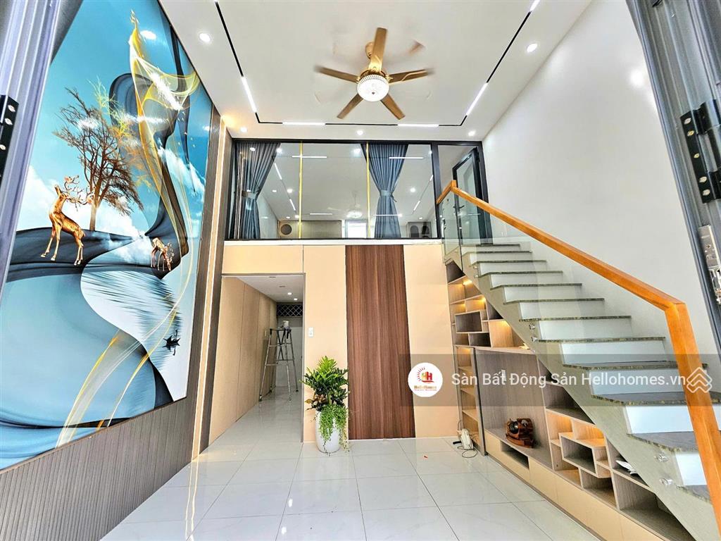 Bán nhà trường chinh quận 12  nhà đẹp full nội thất  hẻm ô tô  giá 4,2 tỷ