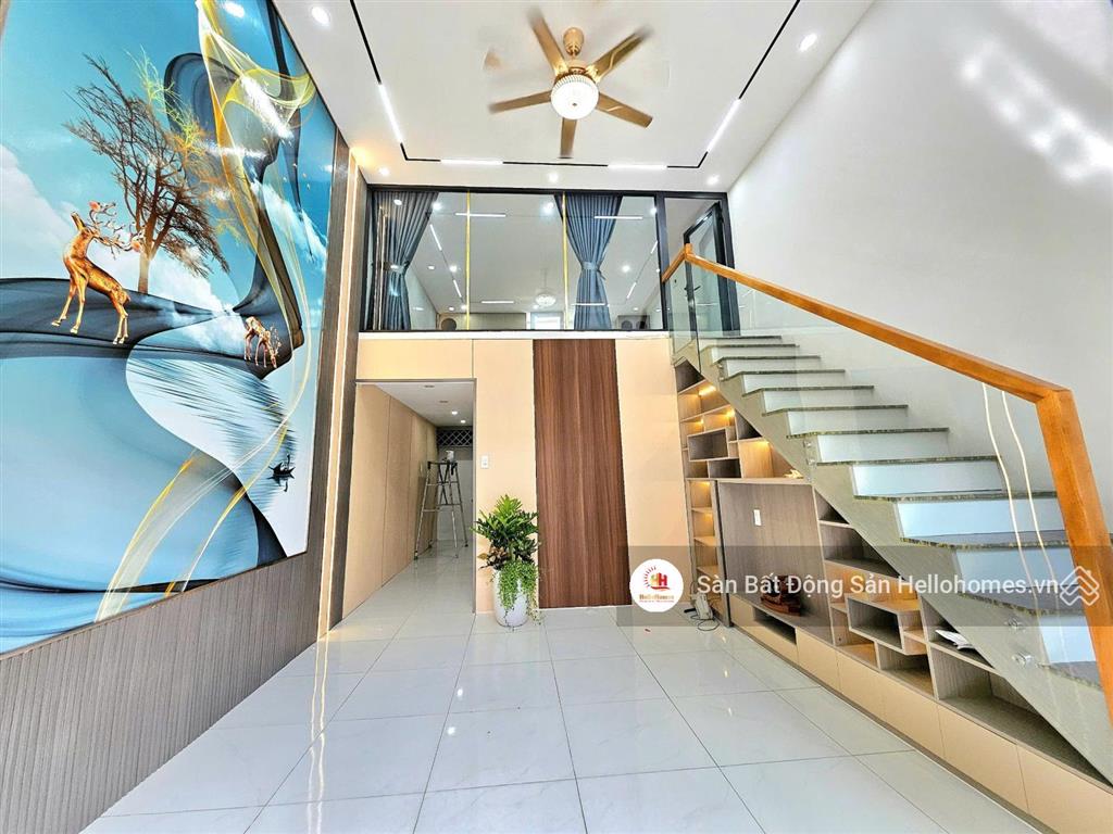 Bán nhà trường chinh quận 12  nhà đẹp full nội thất  hẻm ô tô  giá 4,2 tỷ