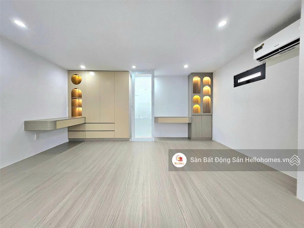 Bán nhà trường chinh quận 12  nhà đẹp full nội thất  hẻm ô tô  giá 4,2 tỷ
