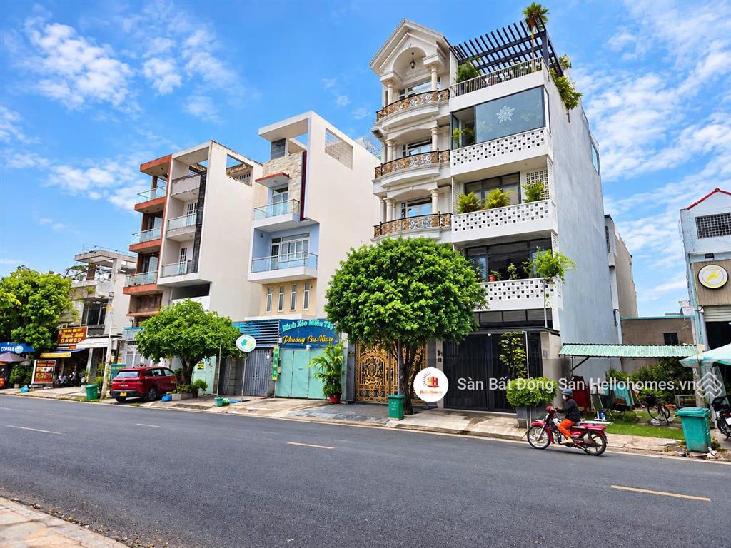 Bán đất khu dân cư an sương quận 12  sổ riêng 4,5x20m  12 tỷ  mặt tiền công viên