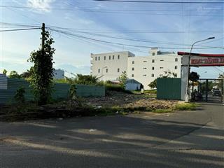 Chính chủ cần bán gấp lô đất 3 mặt tiền đường lớn a1 đối diện khu đông tăng long , xây dựng tự do